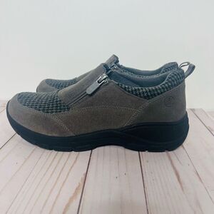 Land's End Womens All Weather Insulated Suede Leather Zip Moc Shoes